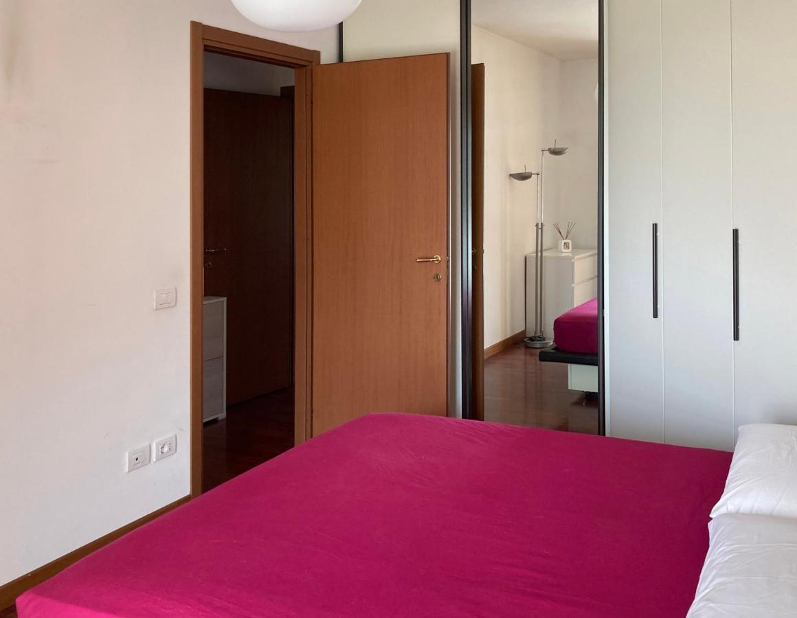 Large Well-Equipped Appartement Near Como Lake Lecco Exterior photo