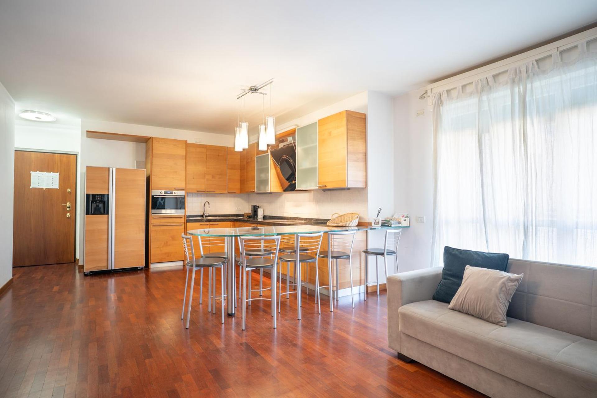 Large Well-Equipped Appartement Near Como Lake Lecco Exterior photo