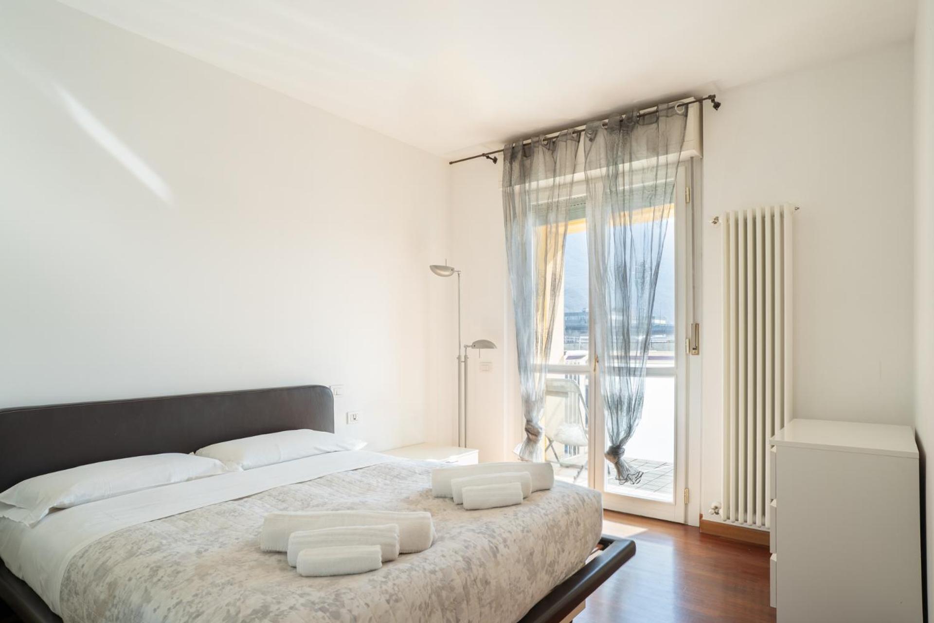 Large Well-Equipped Appartement Near Como Lake Lecco Exterior photo